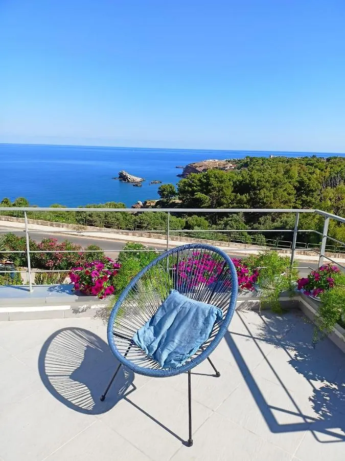 تيراسيني Zabbara B&B